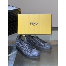 Fendi Low Shoes